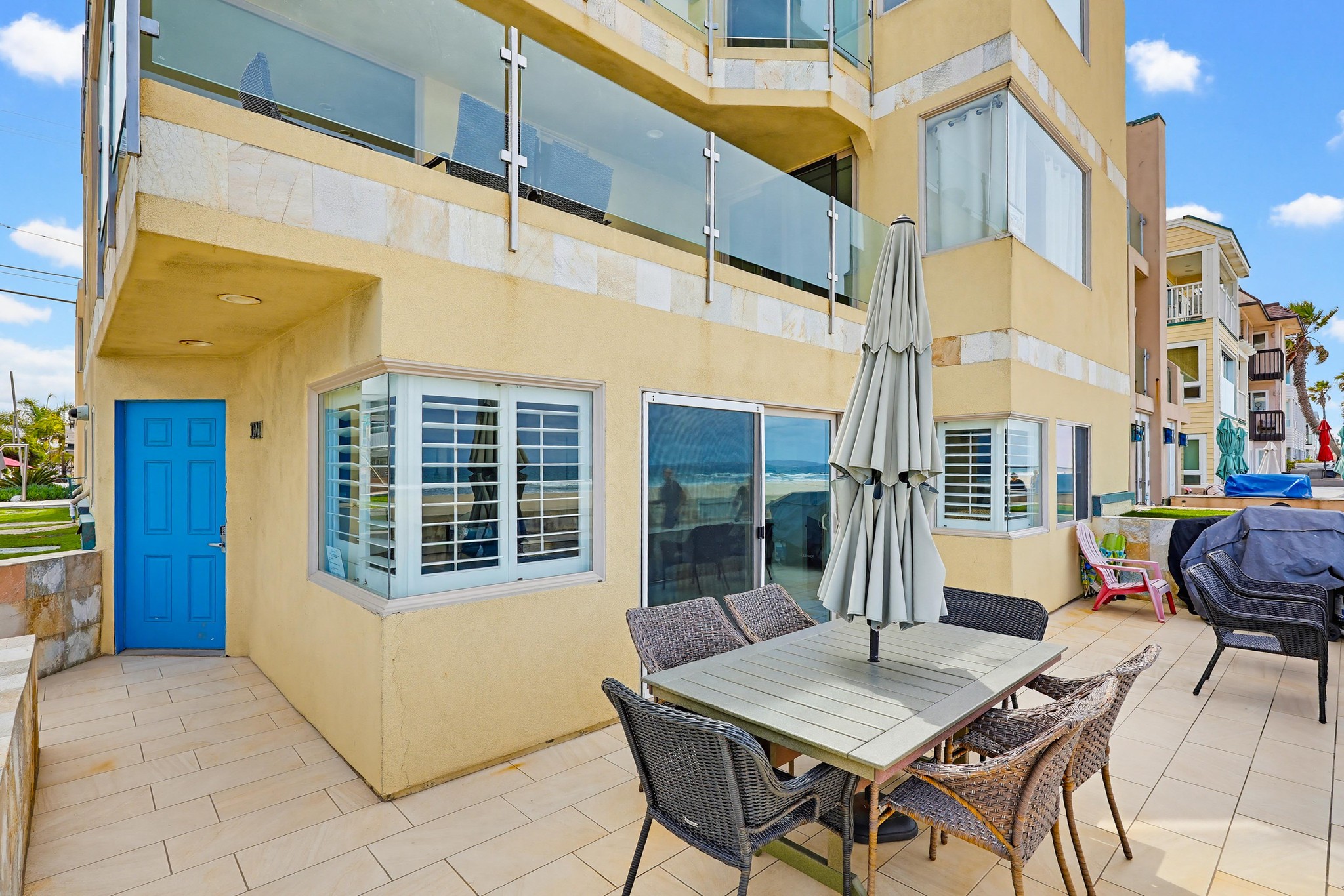 Virtual tour photo 13 of 82 for 3321 Ocean Front Walk