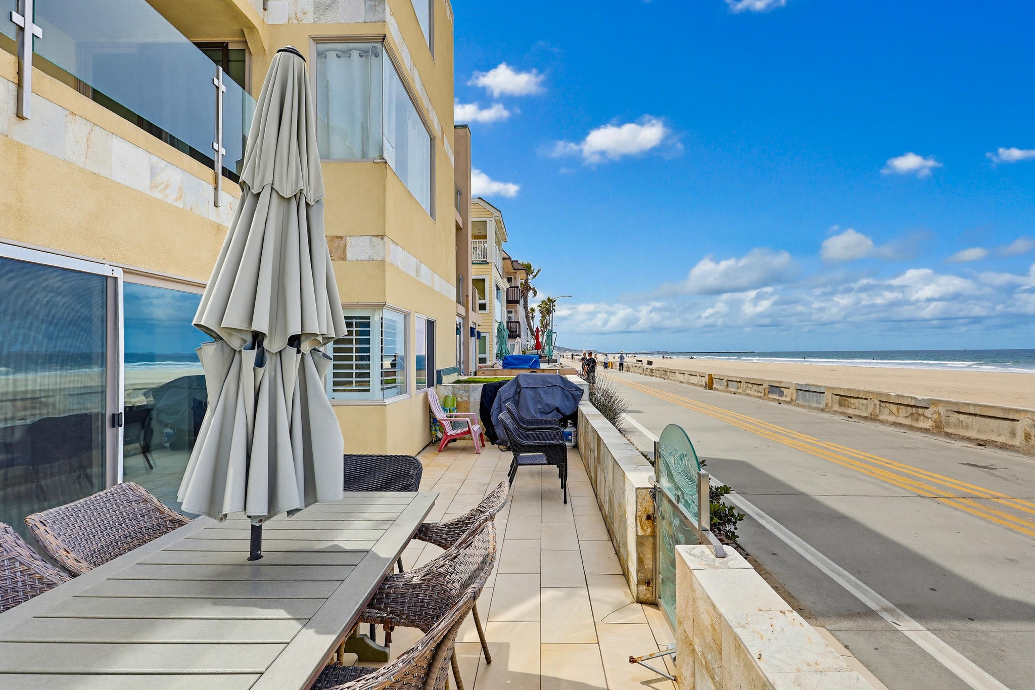 Virtual tour photo 14 of 82 for 3321 Ocean Front Walk