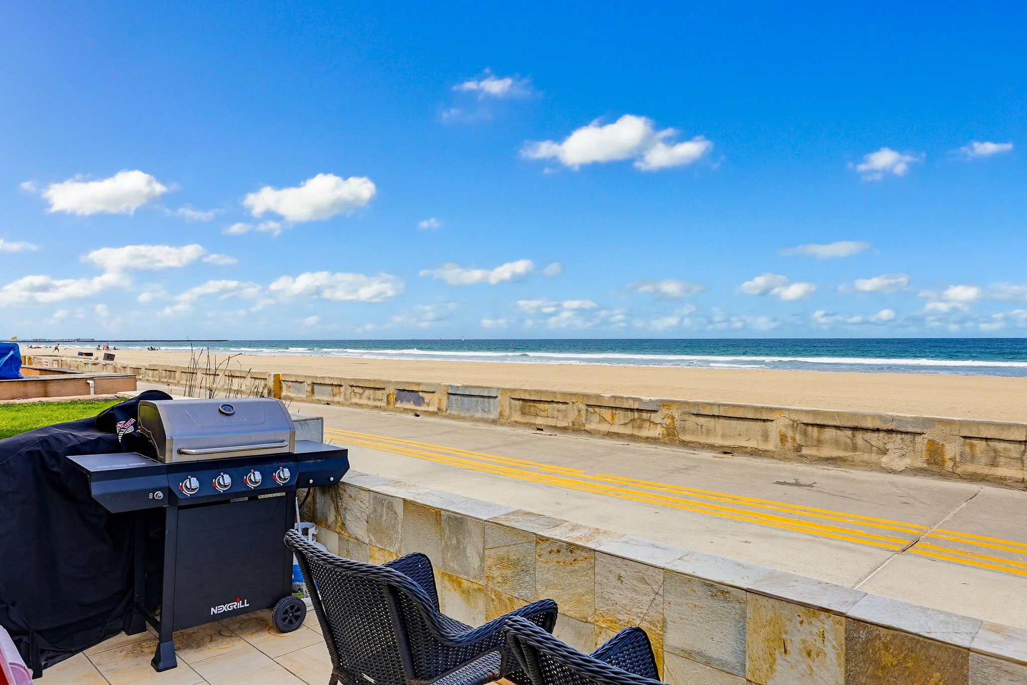 Virtual tour photo 17 of 82 for 3321 Ocean Front Walk