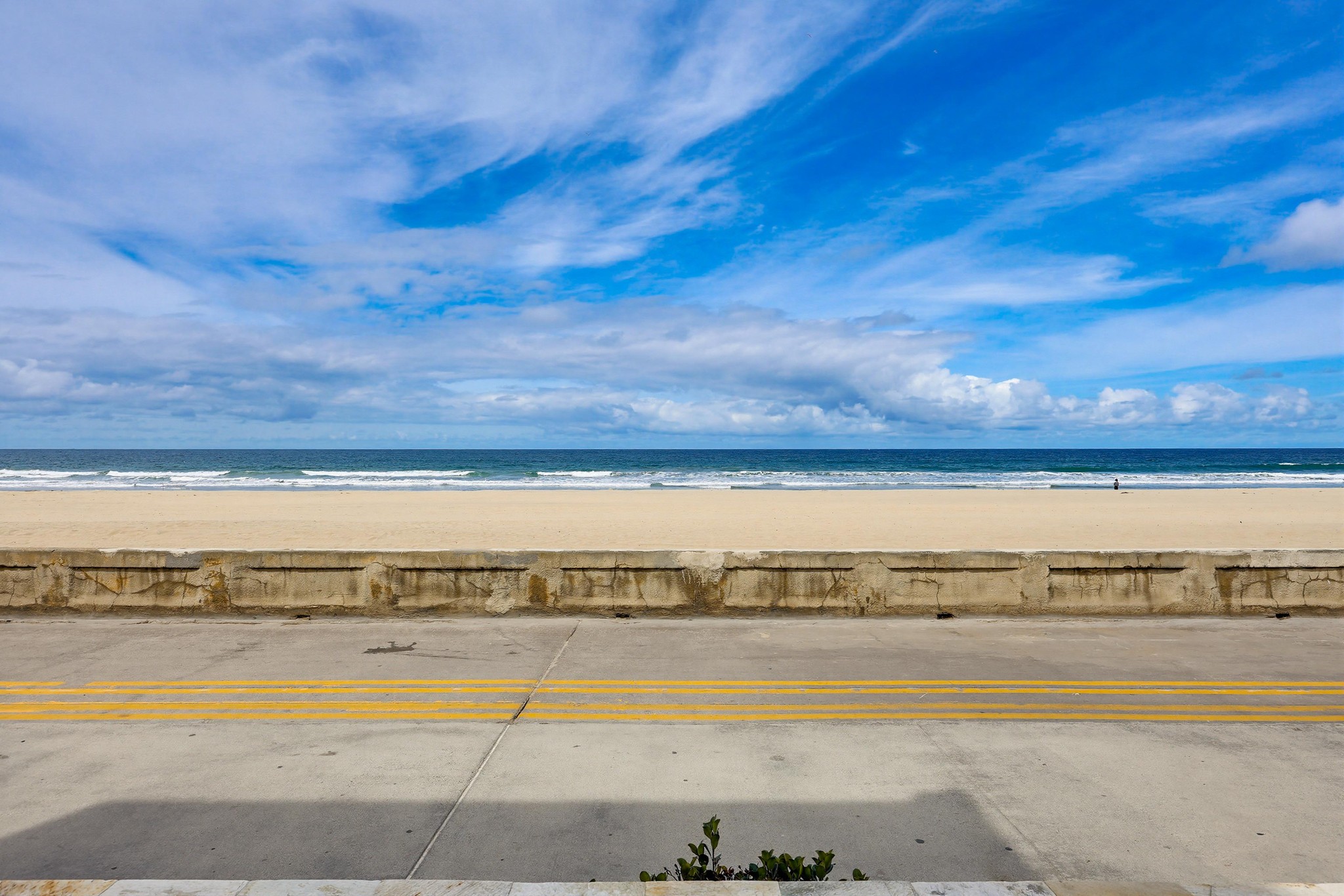 Virtual tour photo 19 of 82 for 3321 Ocean Front Walk