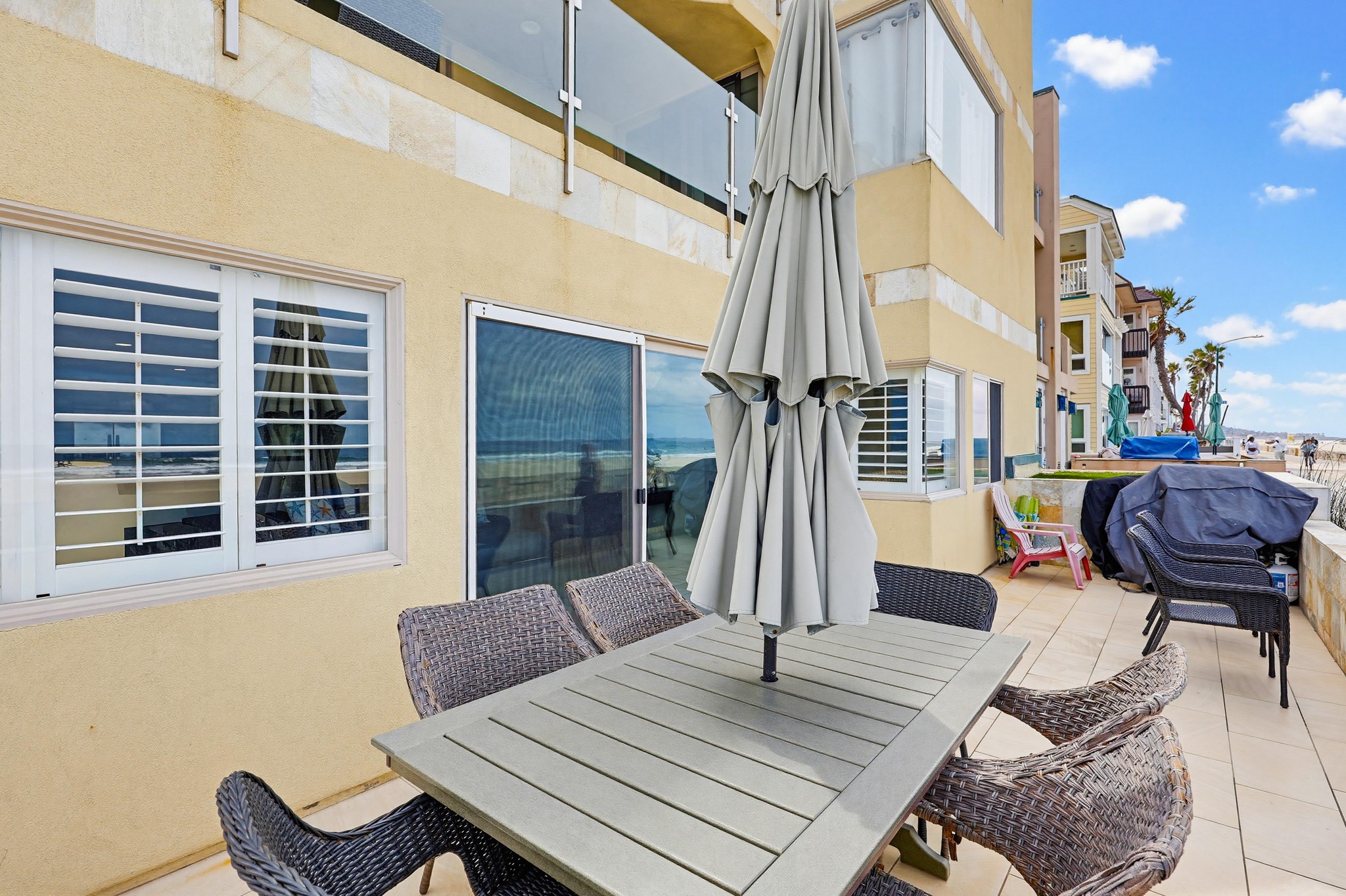 Virtual tour photo 22 of 82 for 3321 Ocean Front Walk