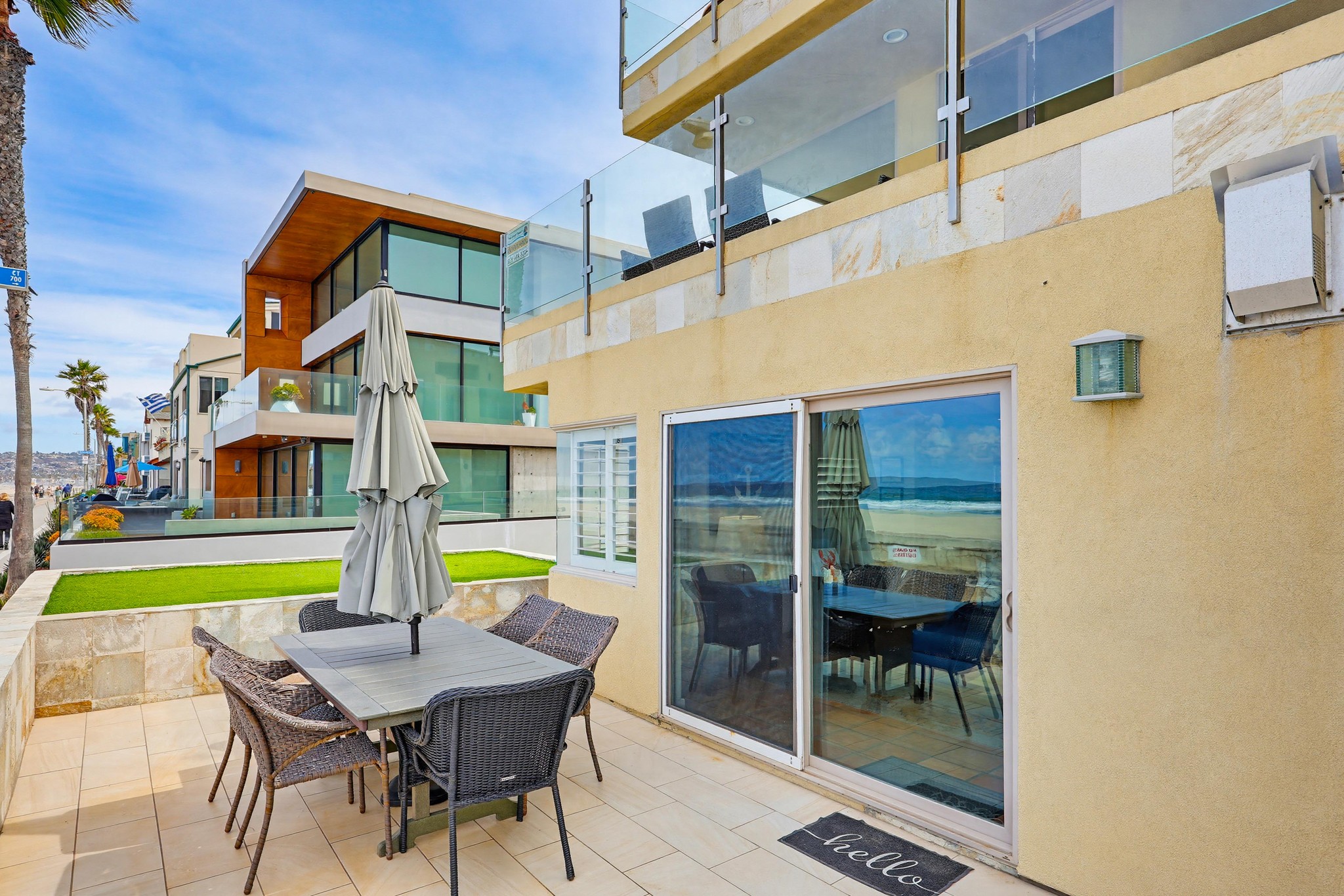 Virtual tour photo 23 of 82 for 3321 Ocean Front Walk