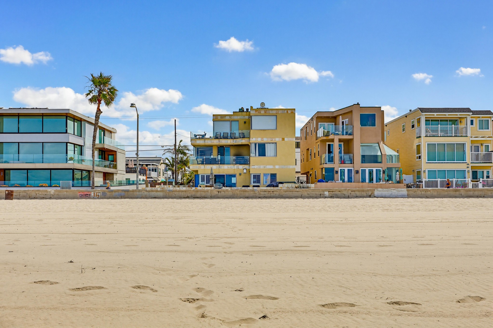 Virtual tour photo 72 of 82 for 3321 Ocean Front Walk