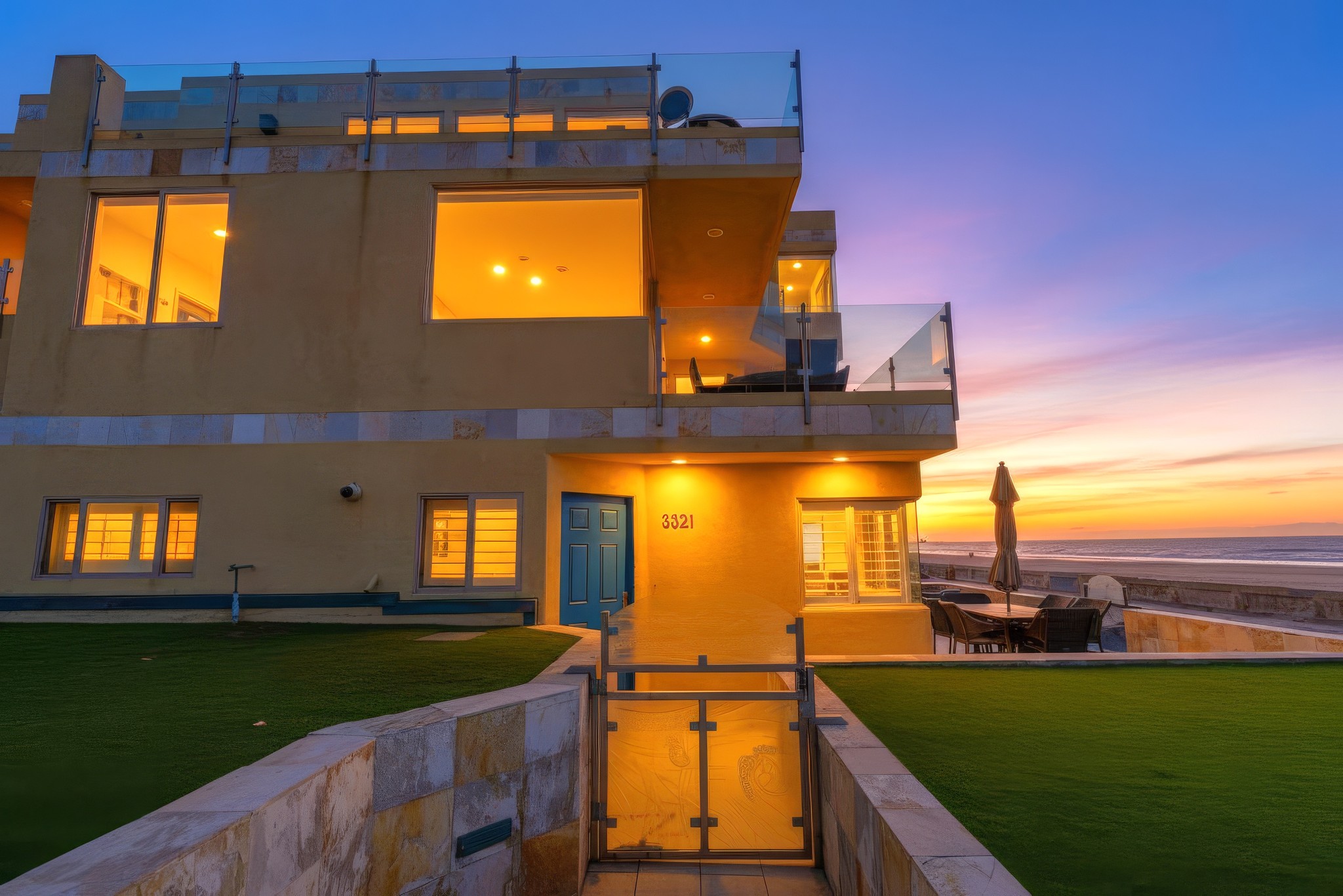 Virtual tour photo 82 of 82 for 3321 Ocean Front Walk