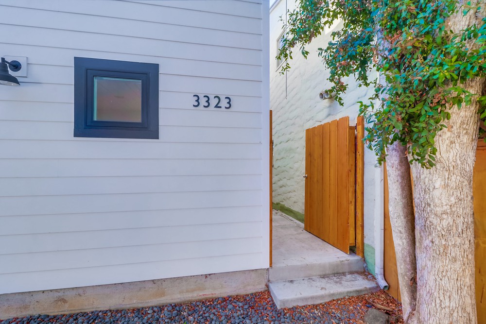 Virtual tour photo 1 of 21 for 3323 32nd St