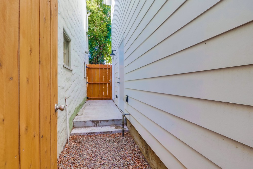 Virtual tour photo 3 of 21 for 3323 32nd St