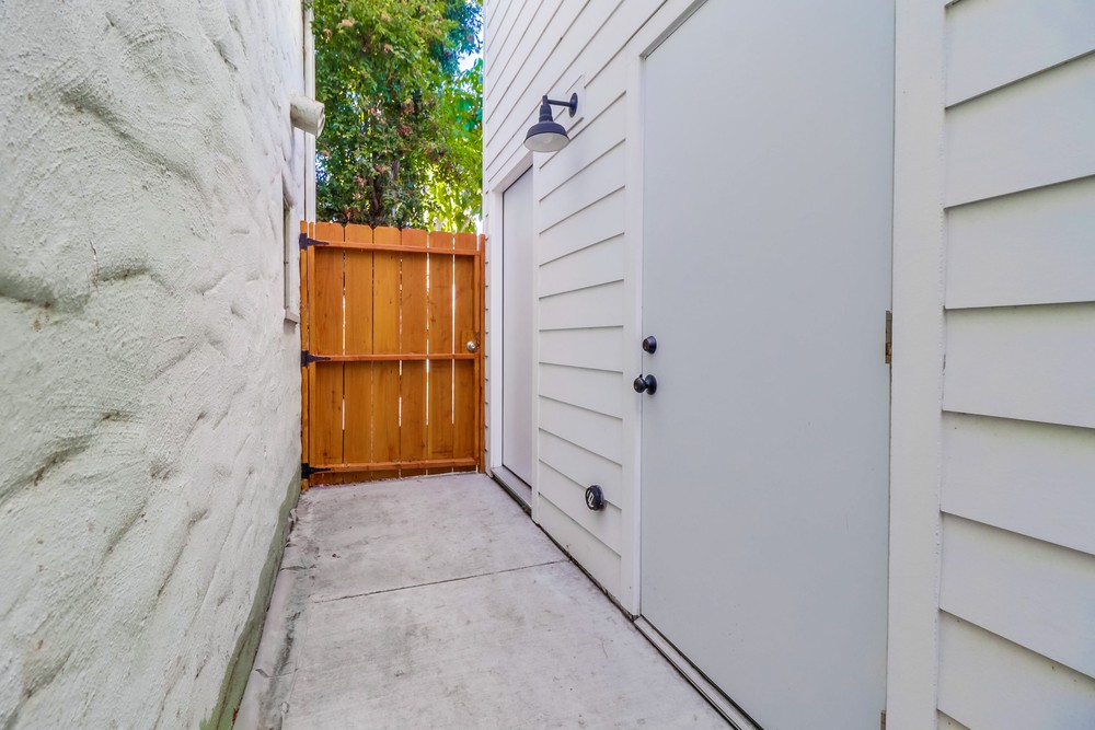 Virtual tour photo 4 of 21 for 3323 32nd St