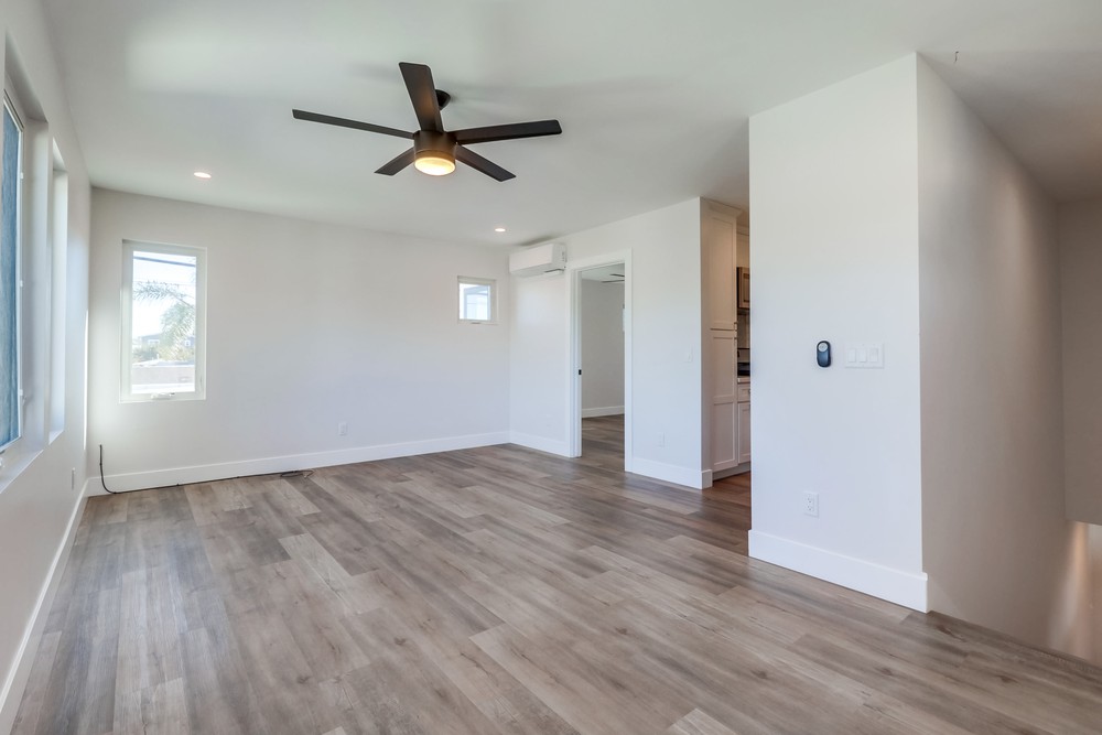 Virtual tour photo 8 of 21 for 3323 32nd St