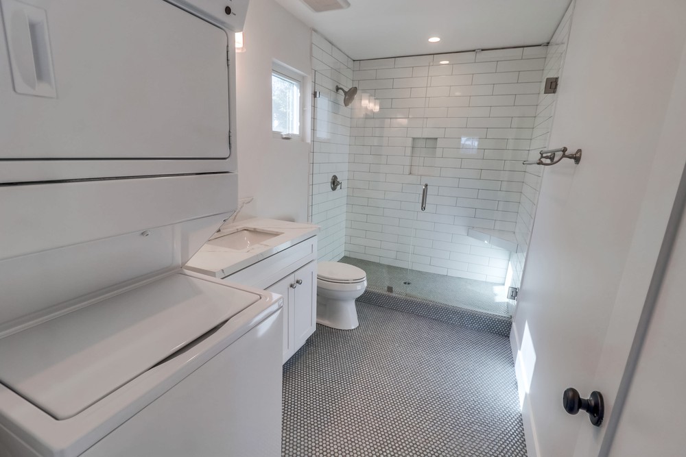 Virtual tour photo 19 of 21 for 3323 32nd St