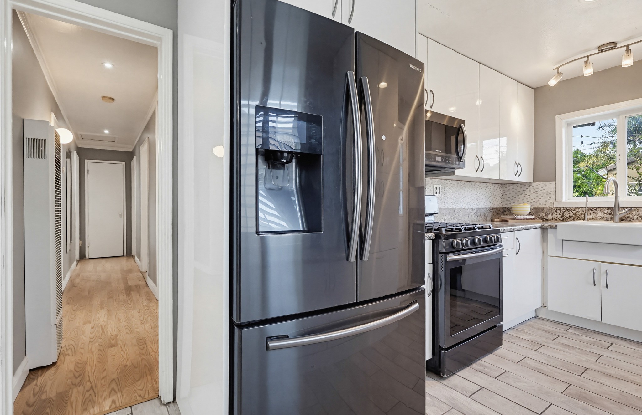 Virtual tour photo 19 of 82 for 3324 Maine Ave
