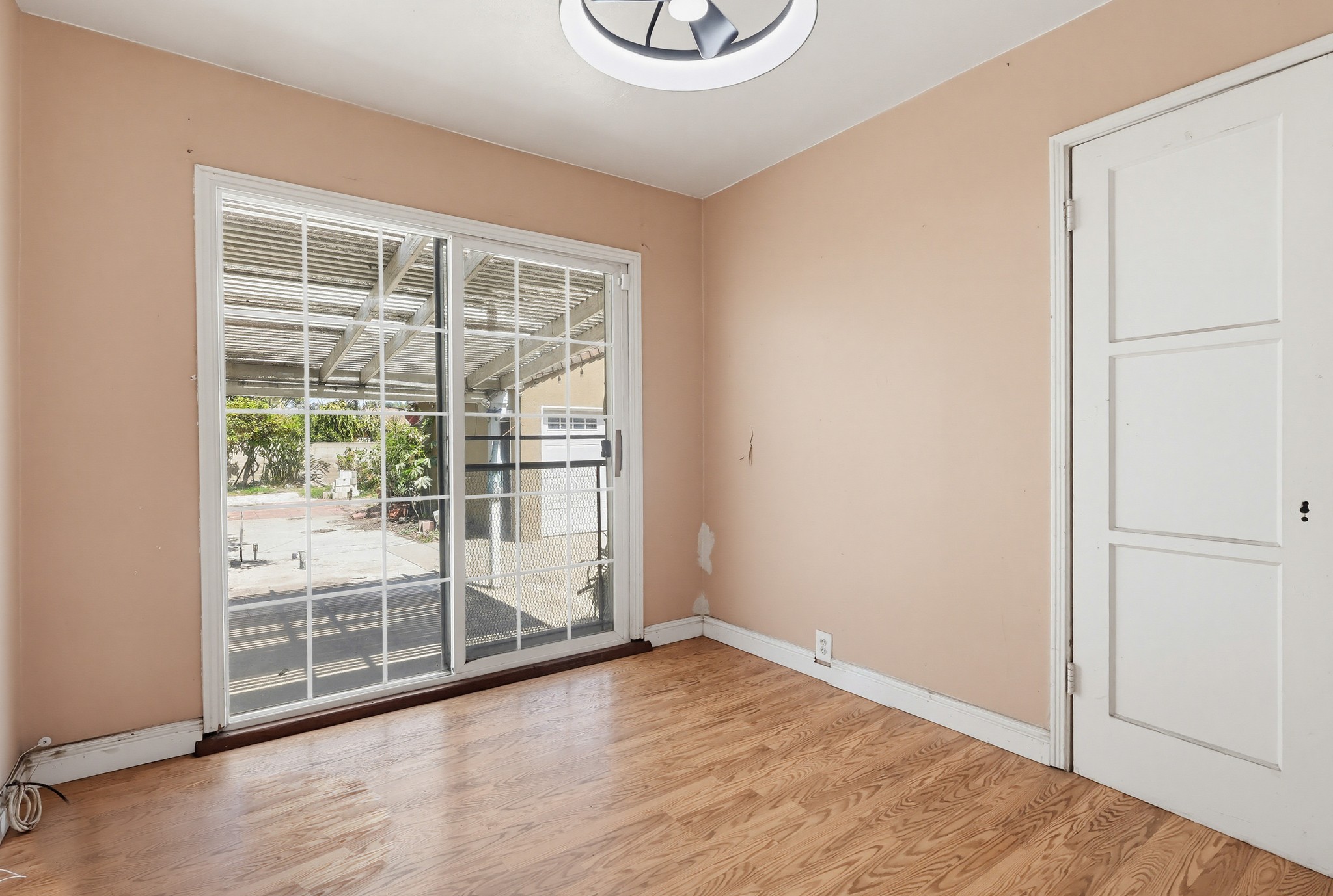 Virtual tour photo 37 of 82 for 3324 Maine Ave