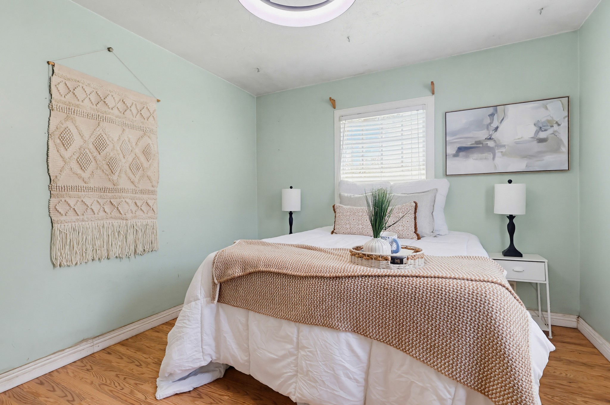 Virtual tour photo 50 of 82 for 3324 Maine Ave