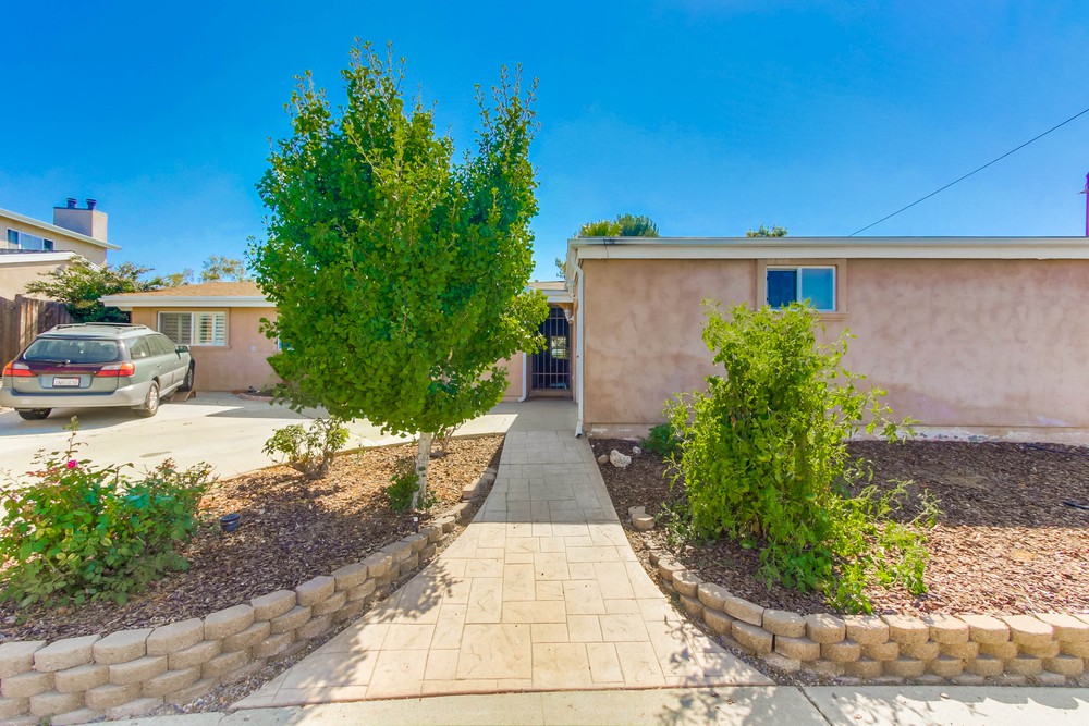 Virtual tour photo 3 of 52 for 3325 Dorchester Dr