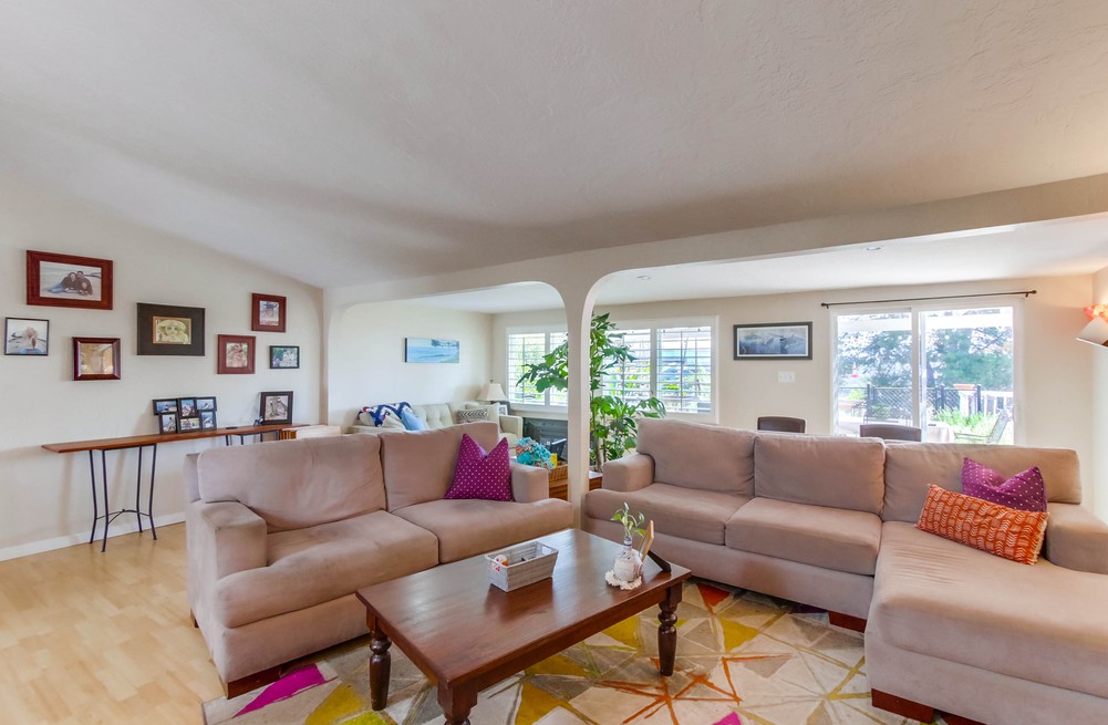 Virtual tour photo 8 of 52 for 3325 Dorchester Dr