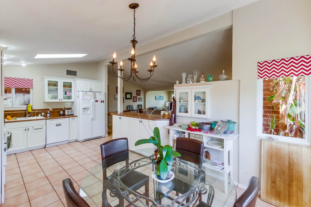 Virtual tour photo 13 of 52 for 3325 Dorchester Dr