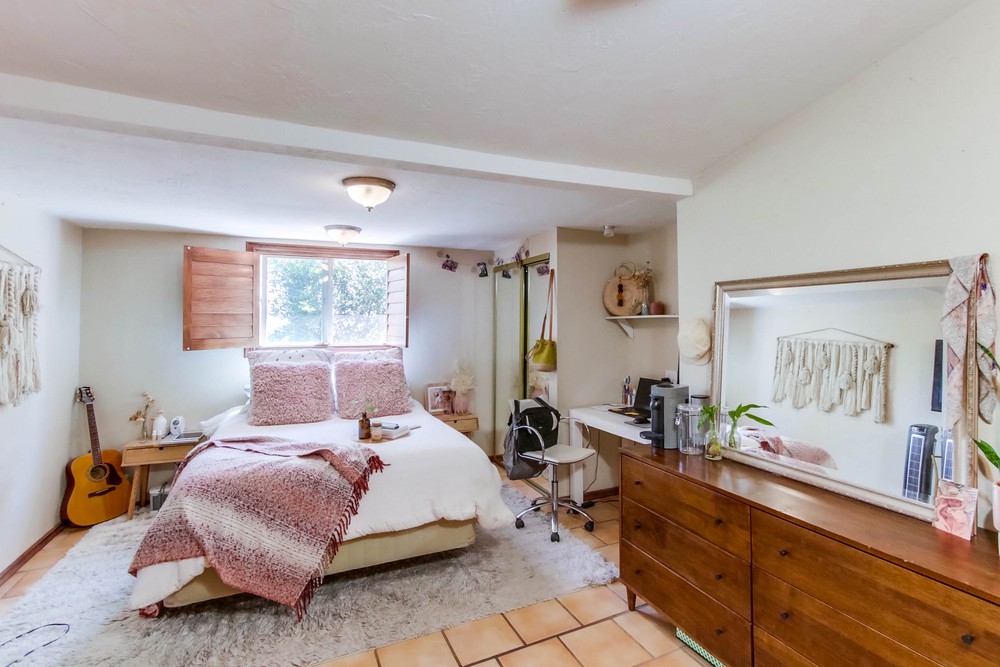 Virtual tour photo 19 of 52 for 3325 Dorchester Dr