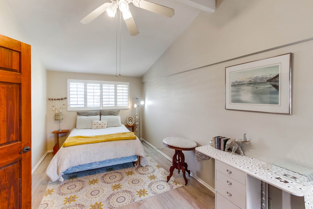 Virtual tour photo 23 of 52 for 3325 Dorchester Dr