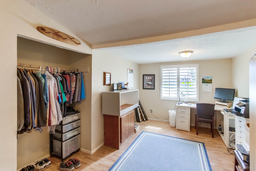 Virtual tour photo 31 of 52 for 3325 Dorchester Dr