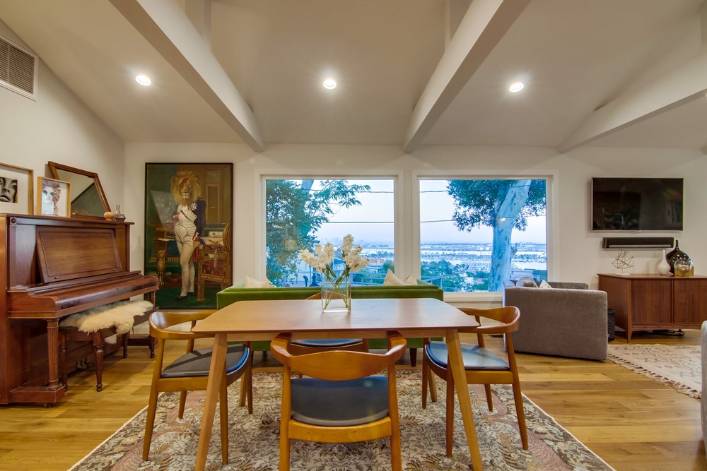 Virtual tour photo 32 of 90 for 3327 Hill St