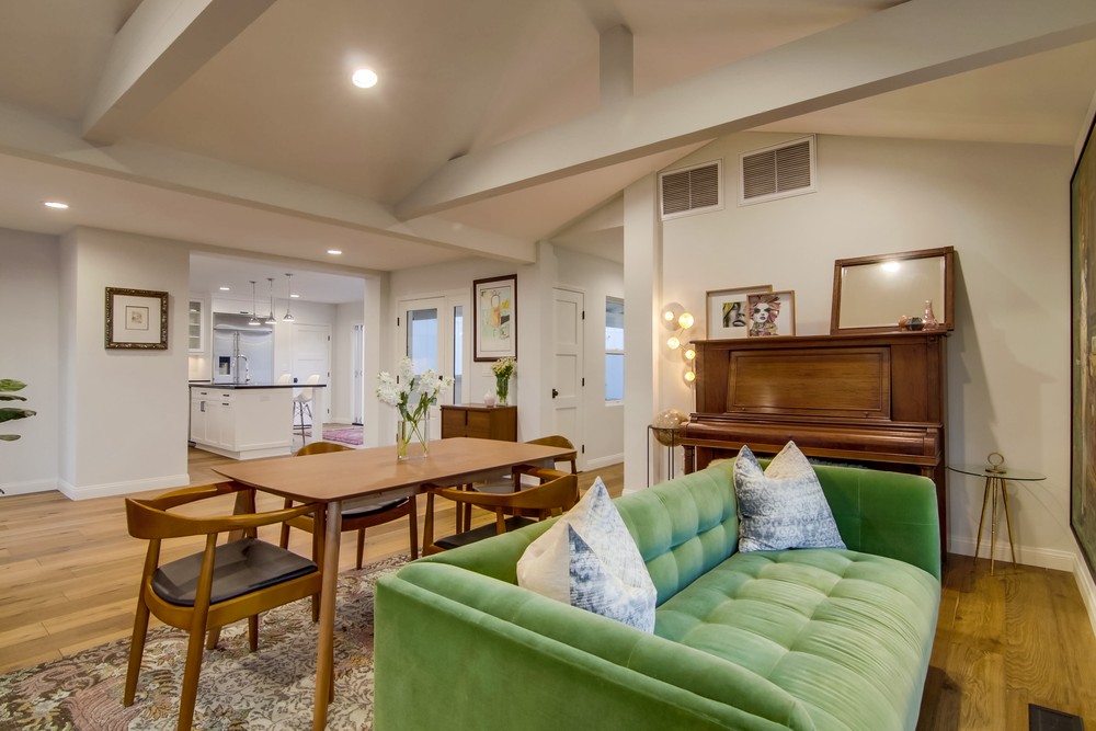 Virtual tour photo 37 of 90 for 3327 Hill St