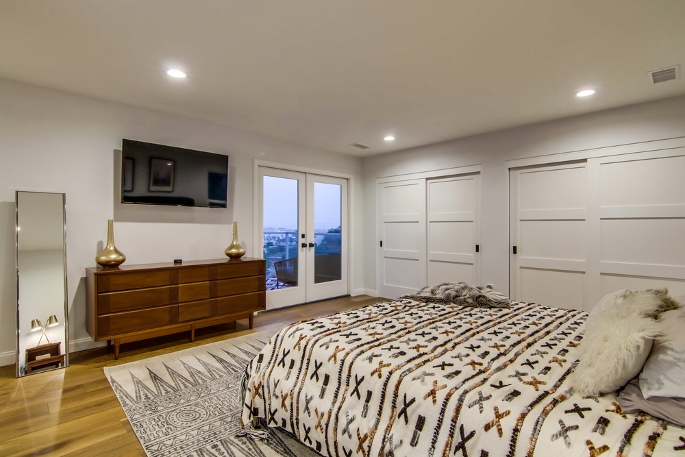 Virtual tour photo 56 of 90 for 3327 Hill St