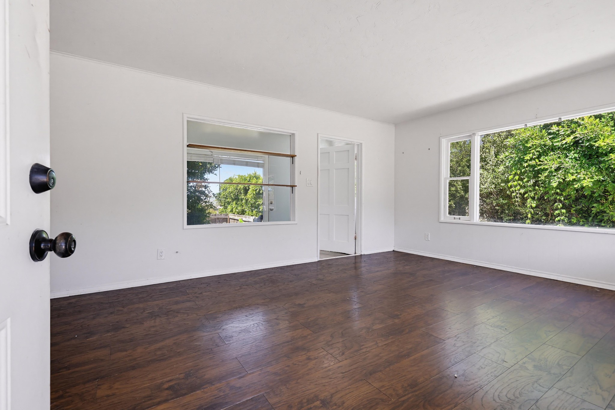 Virtual tour photo 9 of 53 for 3328 Harbor View Dr