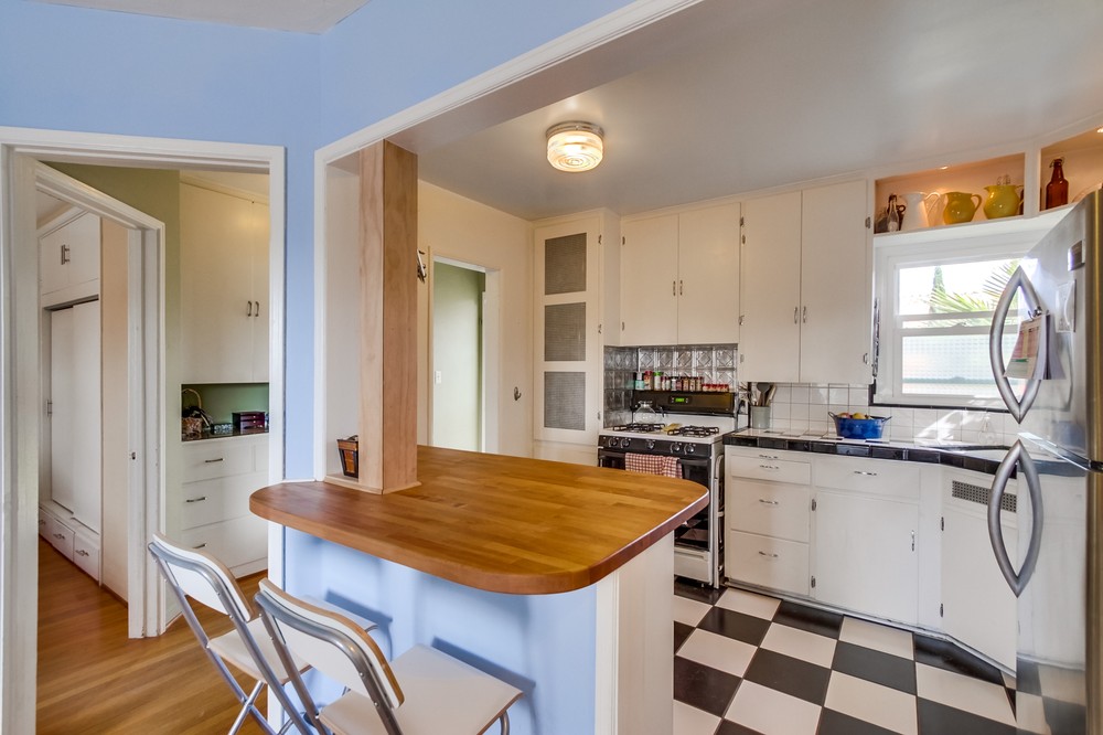 Virtual tour photo 11 of 26 for 3328 Meade Avenue