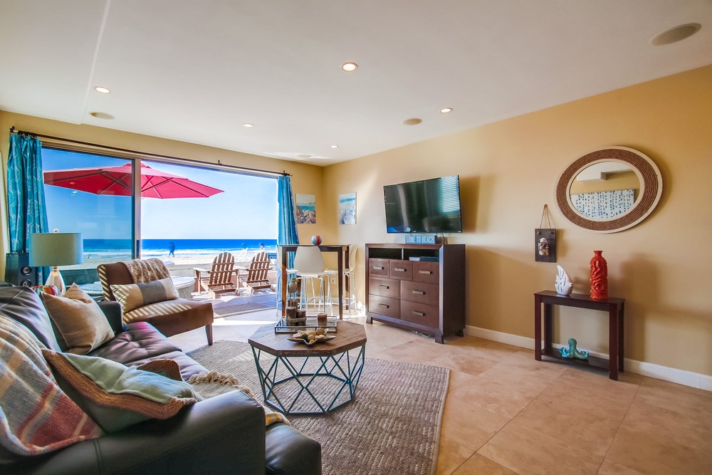 Virtual tour photo 4 of 42 for 3333 Ocean Front Walk #1