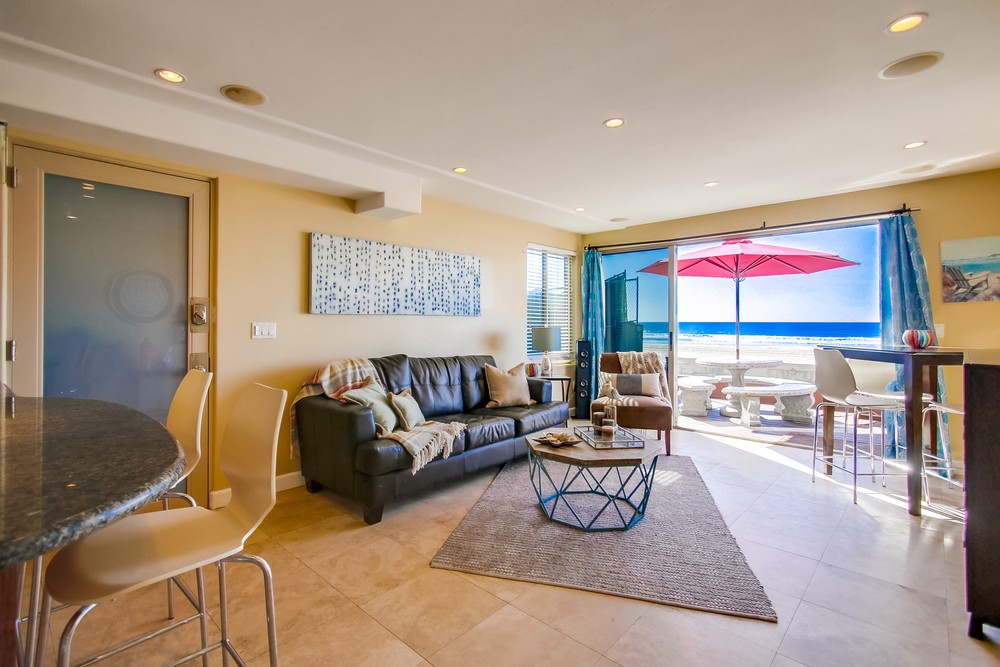 Virtual tour photo 7 of 42 for 3333 Ocean Front Walk #1