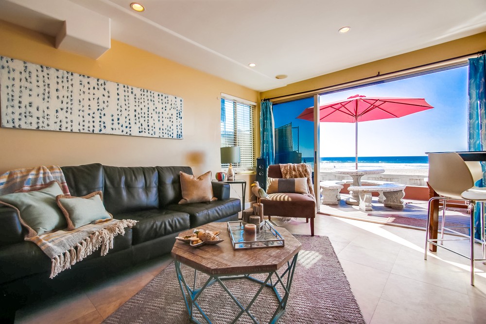 Virtual tour photo 10 of 42 for 3333 Ocean Front Walk #1