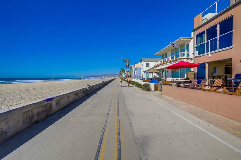 Virtual tour photo 5 of 51 for 3333 Ocean Front Walk #2