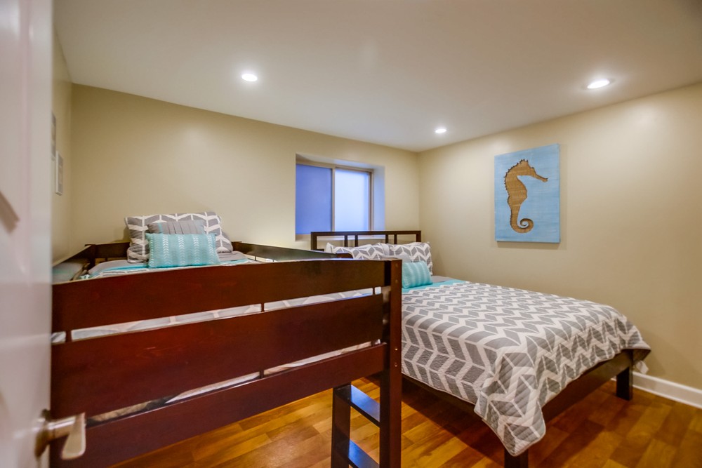Virtual tour photo 39 of 51 for 3333 Ocean Front Walk #2