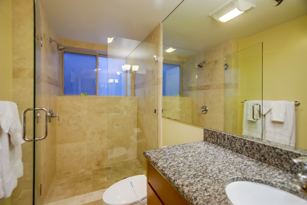 Virtual tour photo 41 of 51 for 3333 Ocean Front Walk #2