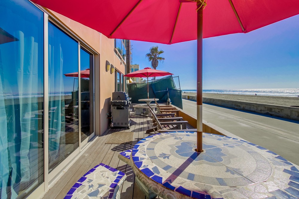 Virtual tour photo 8 of 80 for 3333 Ocean Front Walk #4