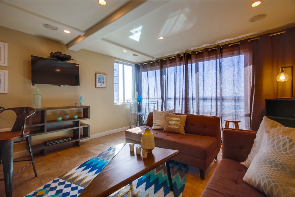 Virtual tour photo 18 of 80 for 3333 Ocean Front Walk #4
