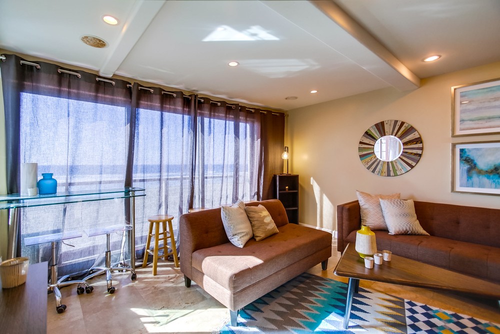 Virtual tour photo 24 of 80 for 3333 Ocean Front Walk #4