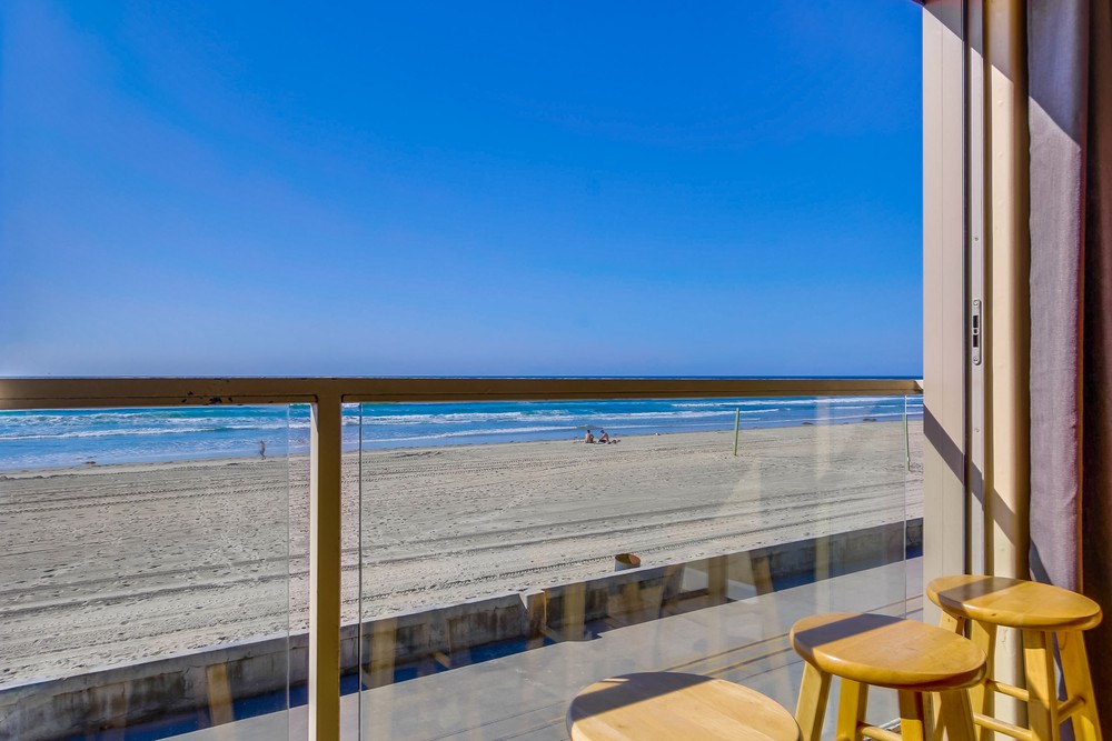Virtual tour photo 27 of 80 for 3333 Ocean Front Walk #4