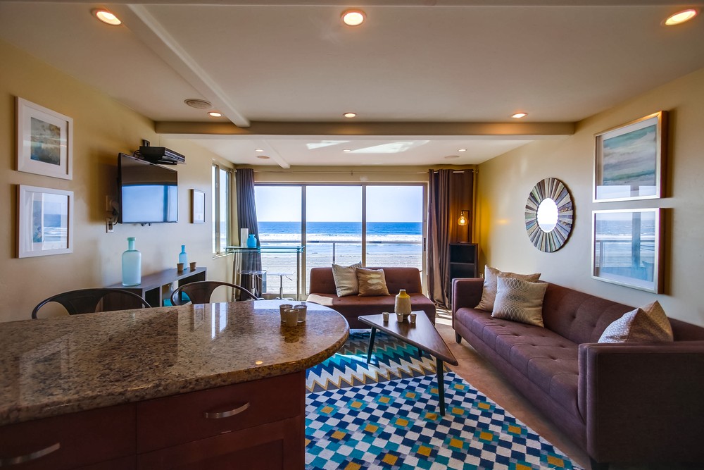 Virtual tour photo 35 of 80 for 3333 Ocean Front Walk #4