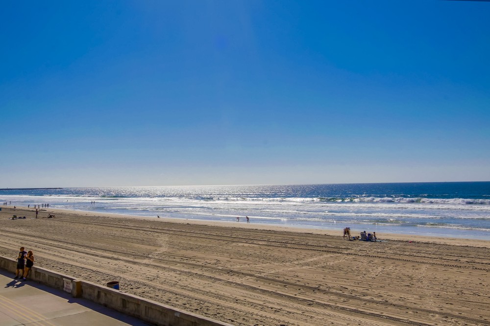 Virtual tour photo 38 of 80 for 3333 Ocean Front Walk #4