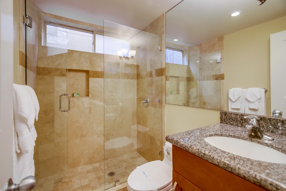 Virtual tour photo 45 of 80 for 3333 Ocean Front Walk #4