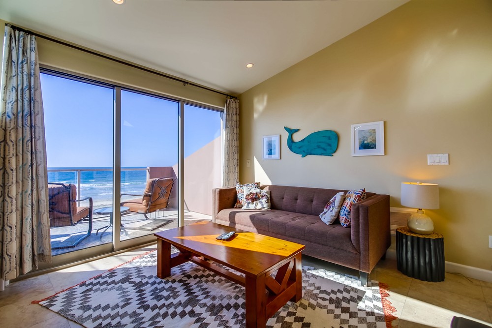 Virtual tour photo 49 of 80 for 3333 Ocean Front Walk #4