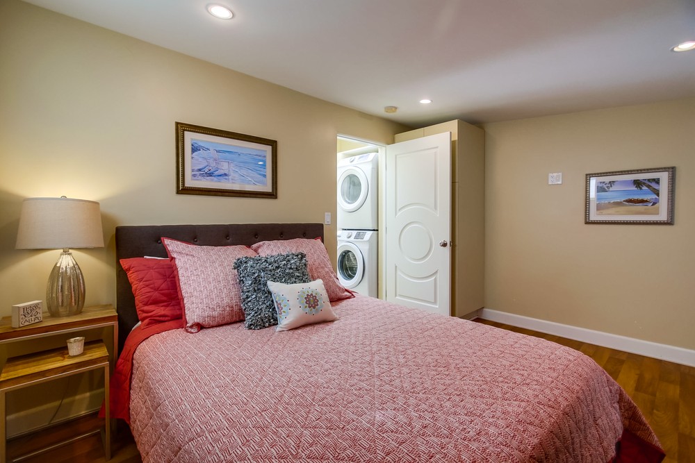 Virtual tour photo 66 of 80 for 3333 Ocean Front Walk #4