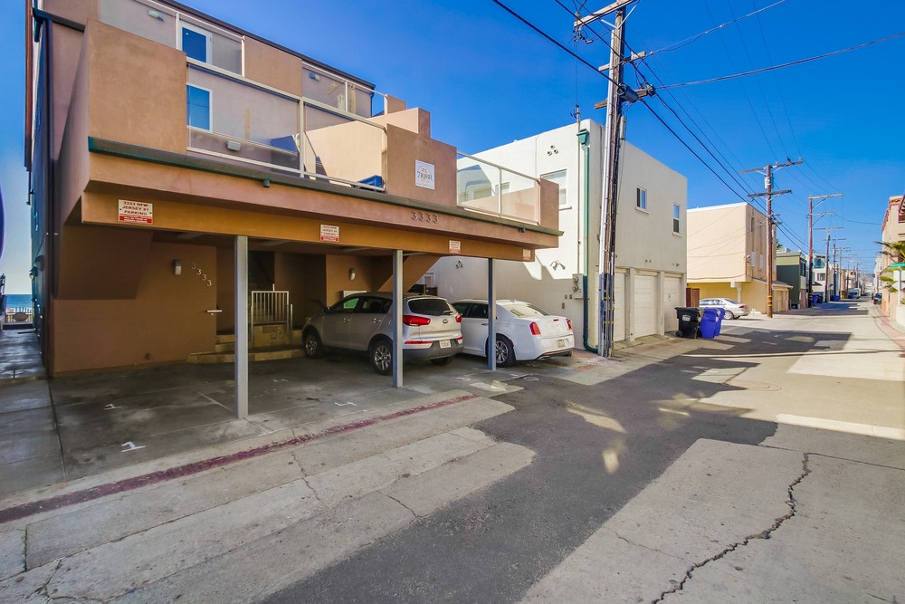 Virtual tour photo 71 of 80 for 3333 Ocean Front Walk #4