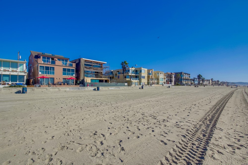 Virtual tour photo 75 of 80 for 3333 Ocean Front Walk #4