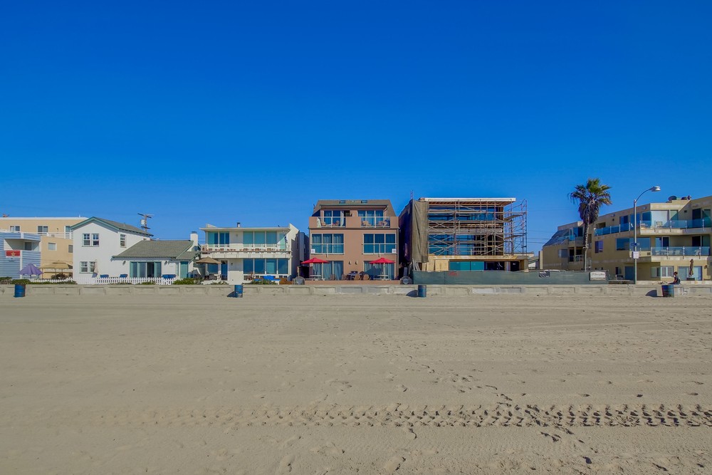 Virtual tour photo 76 of 80 for 3333 Ocean Front Walk #4