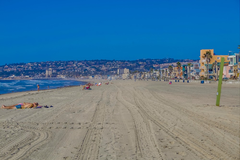 Virtual tour photo 78 of 80 for 3333 Ocean Front Walk #4