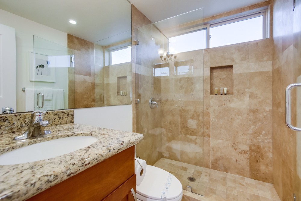 Virtual tour photo 12 of 103 for 3333 Ocean Front Walk