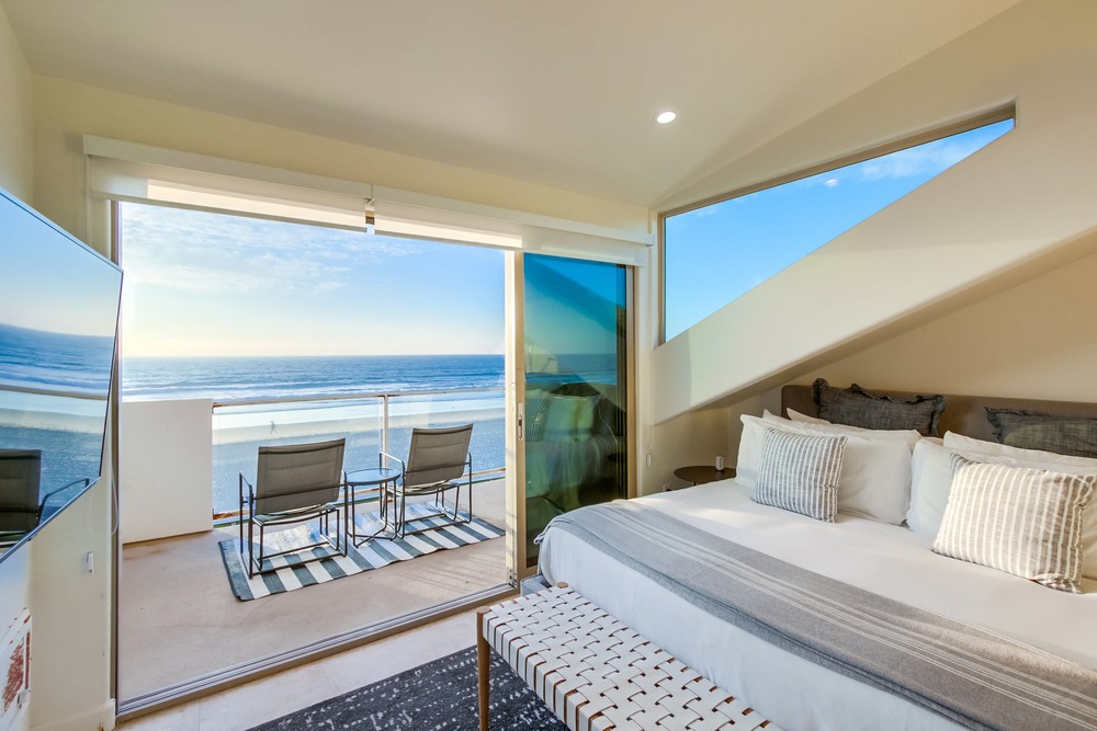 Virtual tour photo 22 of 103 for 3333 Ocean Front Walk
