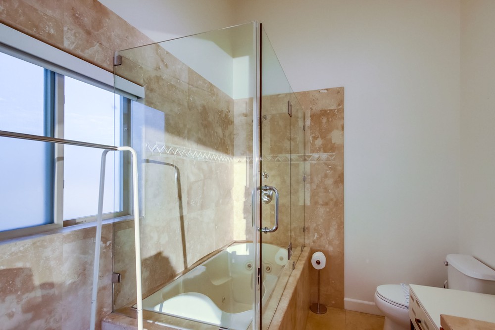 Virtual tour photo 25 of 103 for 3333 Ocean Front Walk