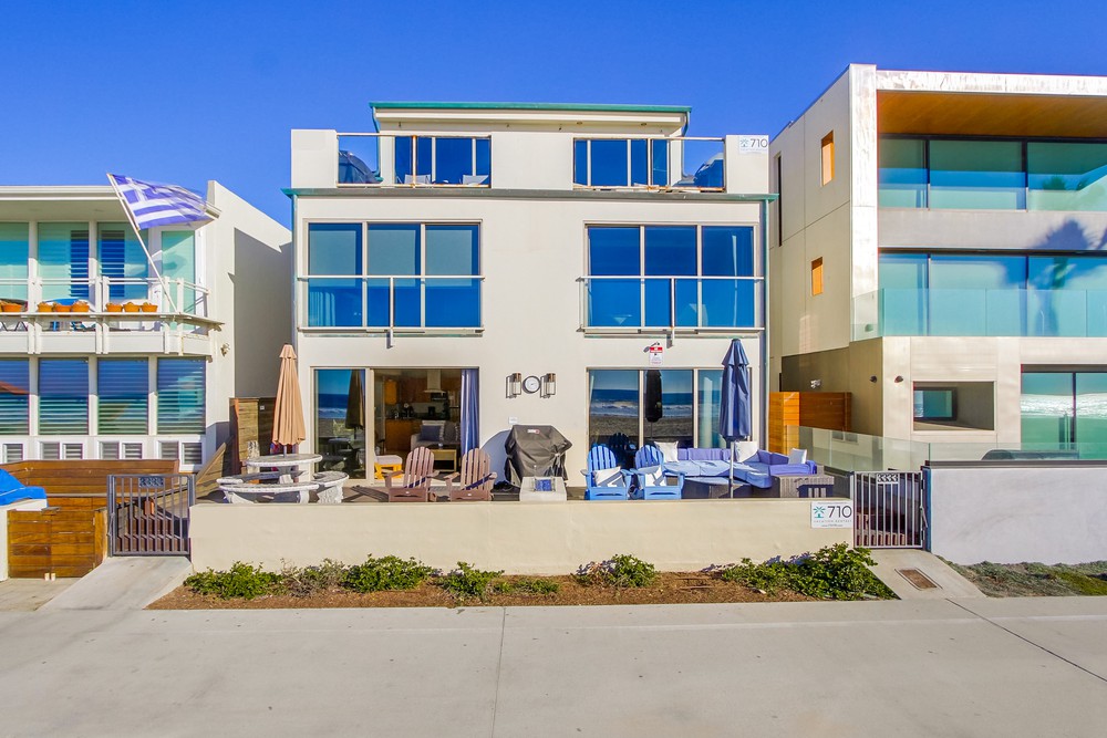 Virtual tour photo 1 of 60 for 3333 Ocean Front Walk UNIT 2